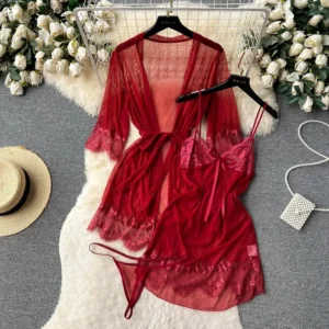 Heaven – Scarlet Desire 3-Piece Lace Lingerie Set